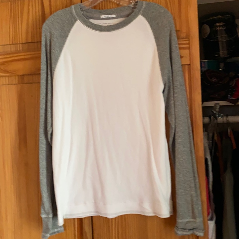 Baseball long sleeve never worn
